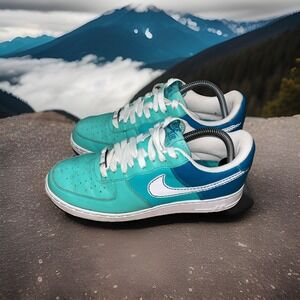 Women's Nike Air force 1 07' azure size 9 Clean Teal Emerald Shoes 2006 VTG Rare